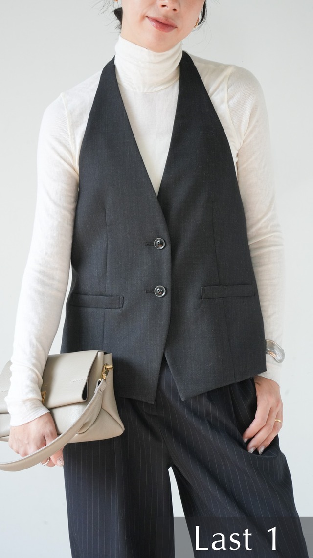 Halter vest　