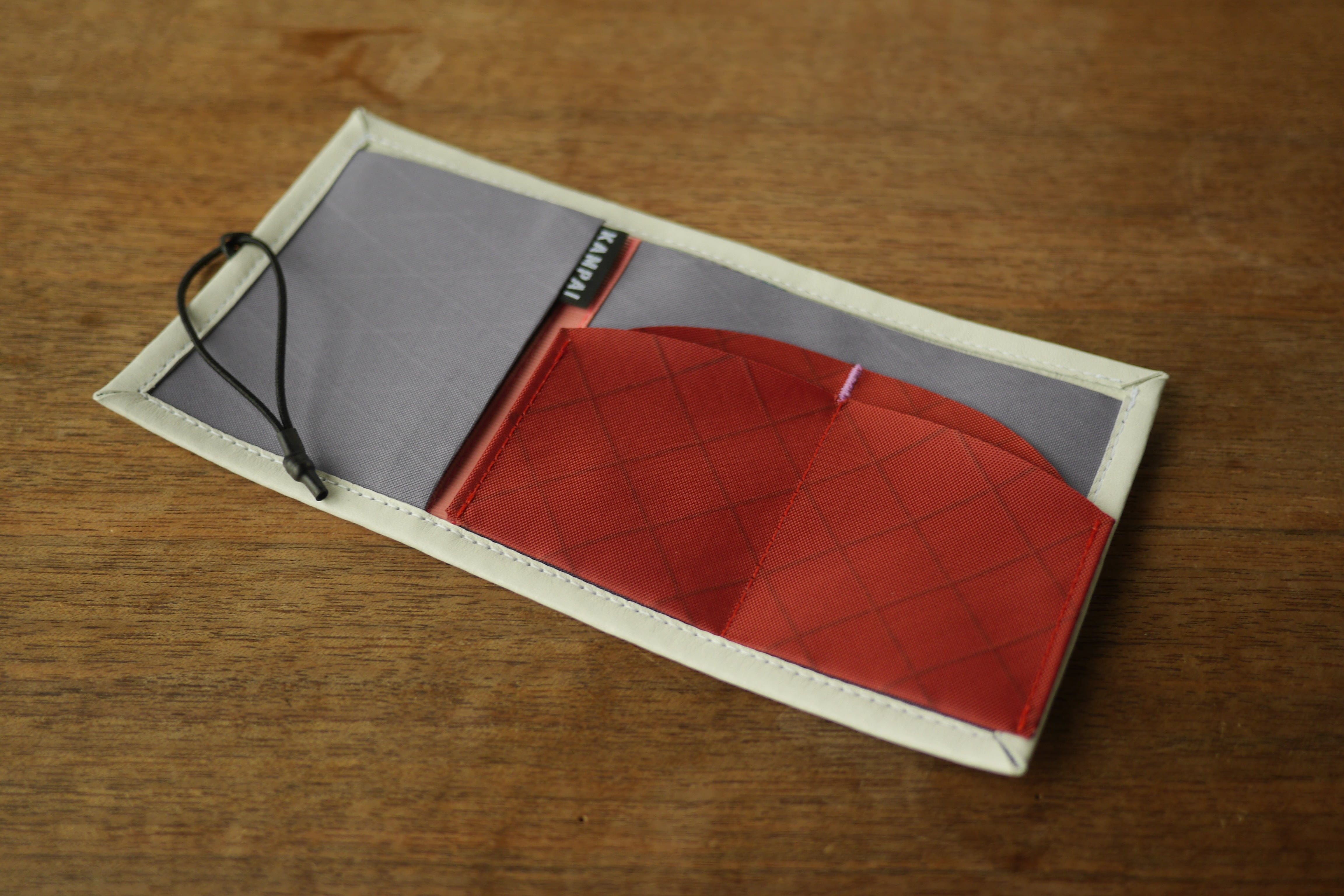 MAKIMONO WALLET “Dyneema Leather” | Kampai Gearworks