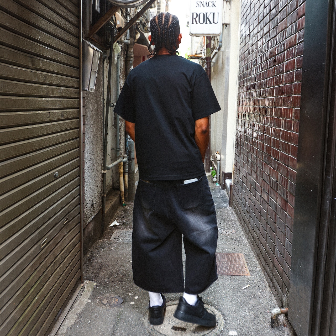 MOON PHASE PREMIUM COTTON BOX TEE