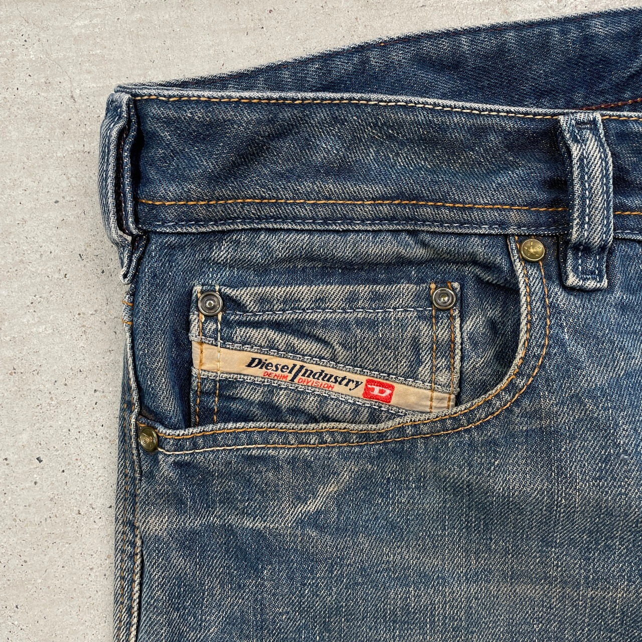イタリア製 DIESEL ディーゼル フレアデニムパンツ ブーツカット