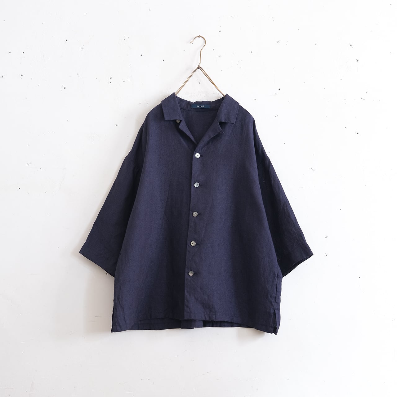 middle sleeve 2way open collar shirt/light weight linen〈navy〉