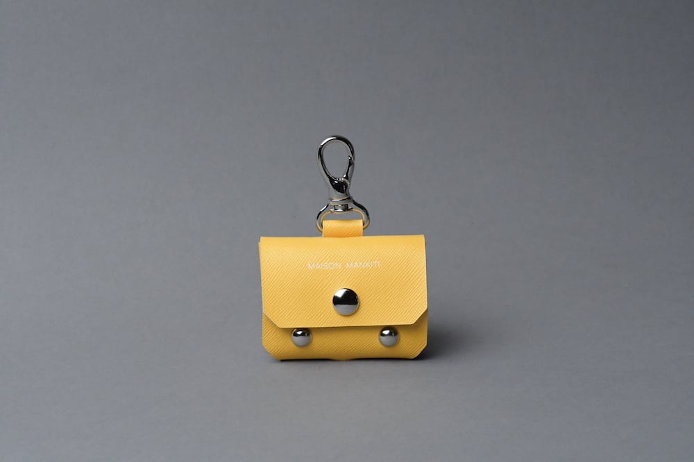 AirPods Pro case ヨコ □レザー・ポト イエロー□ | MAISON MANKITI