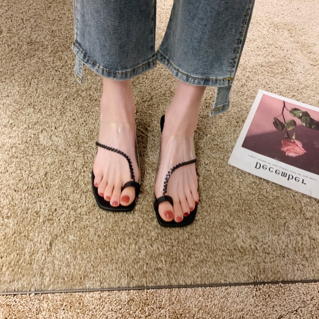 スリッパ女性は2020新しい正方形のヘッドワイルドネット赤厚い透明な夏の年齢を短縮したビーチサンダルの女性の潮を着用します。 部族の婦人靴0838142