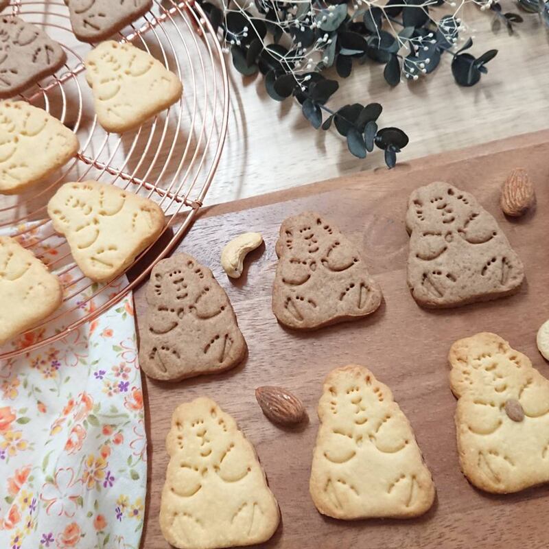 ジリスさんのクッキー型 うさぎのおかしやさん クッキー型 かわいい うさぎクッキー