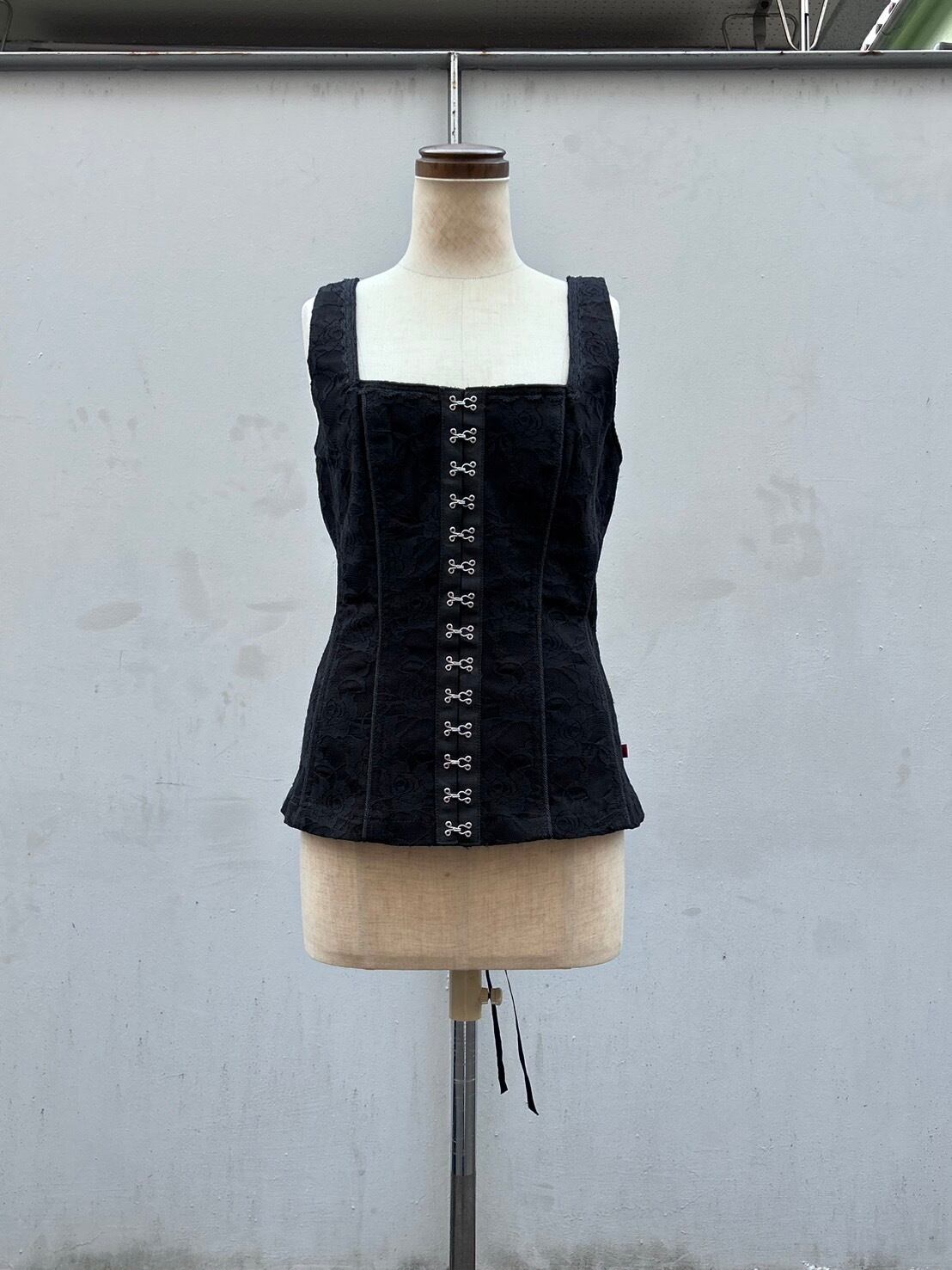 "GOTHIC" lace up corset