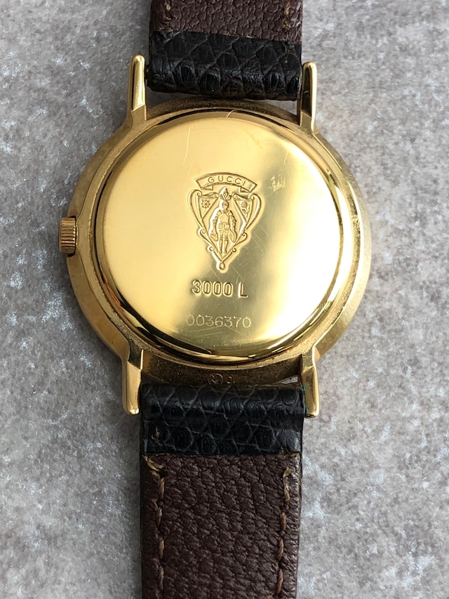 GUCCI グッチ 腕時計 ブラック サークルローマ文字 レザー 3000L vintage ヴィンテージ オールド upizt7