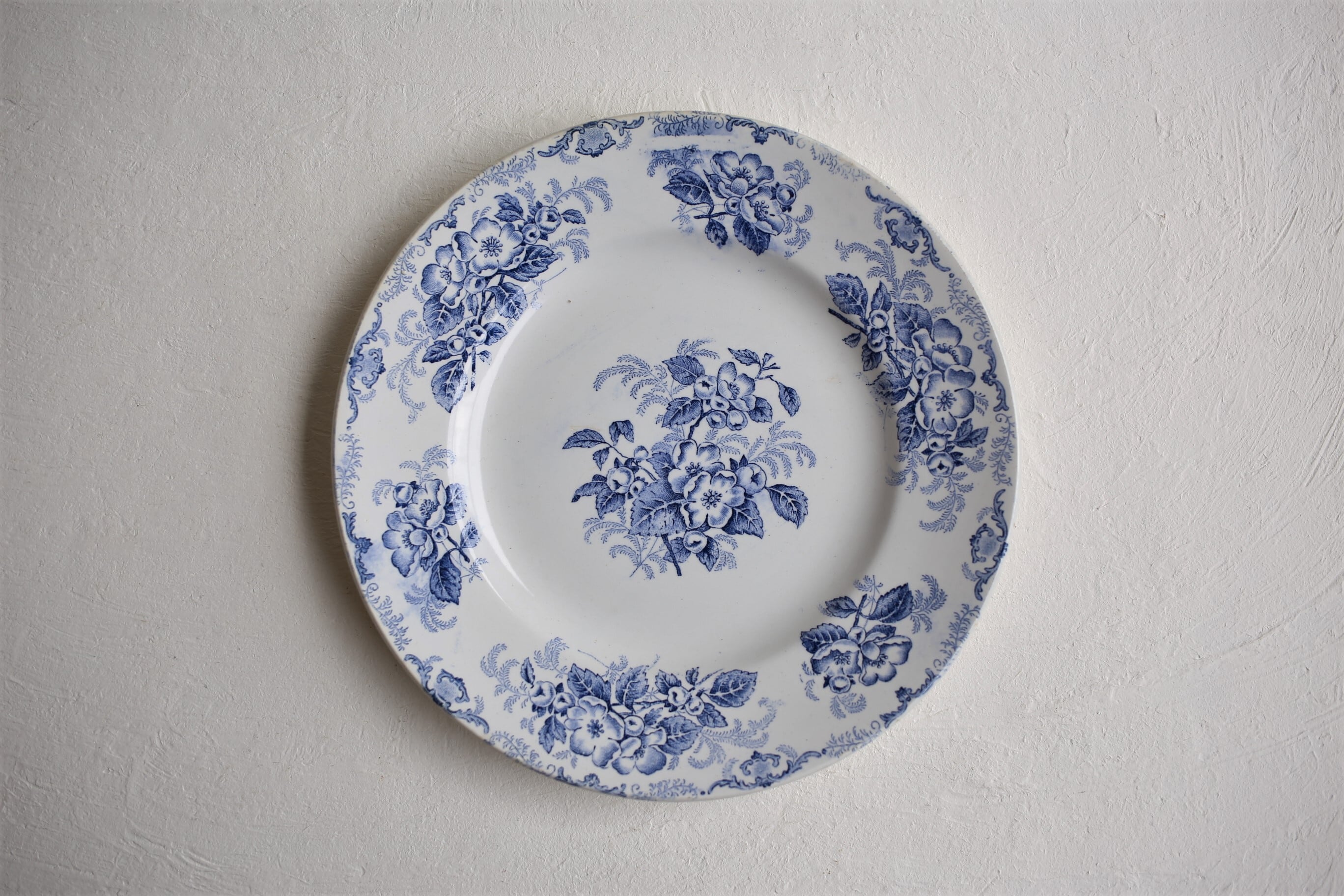 フランス アンティーク AL&MB St.Amand Nord サンタマン 平皿『Fleurs de Pommier』 N-02908