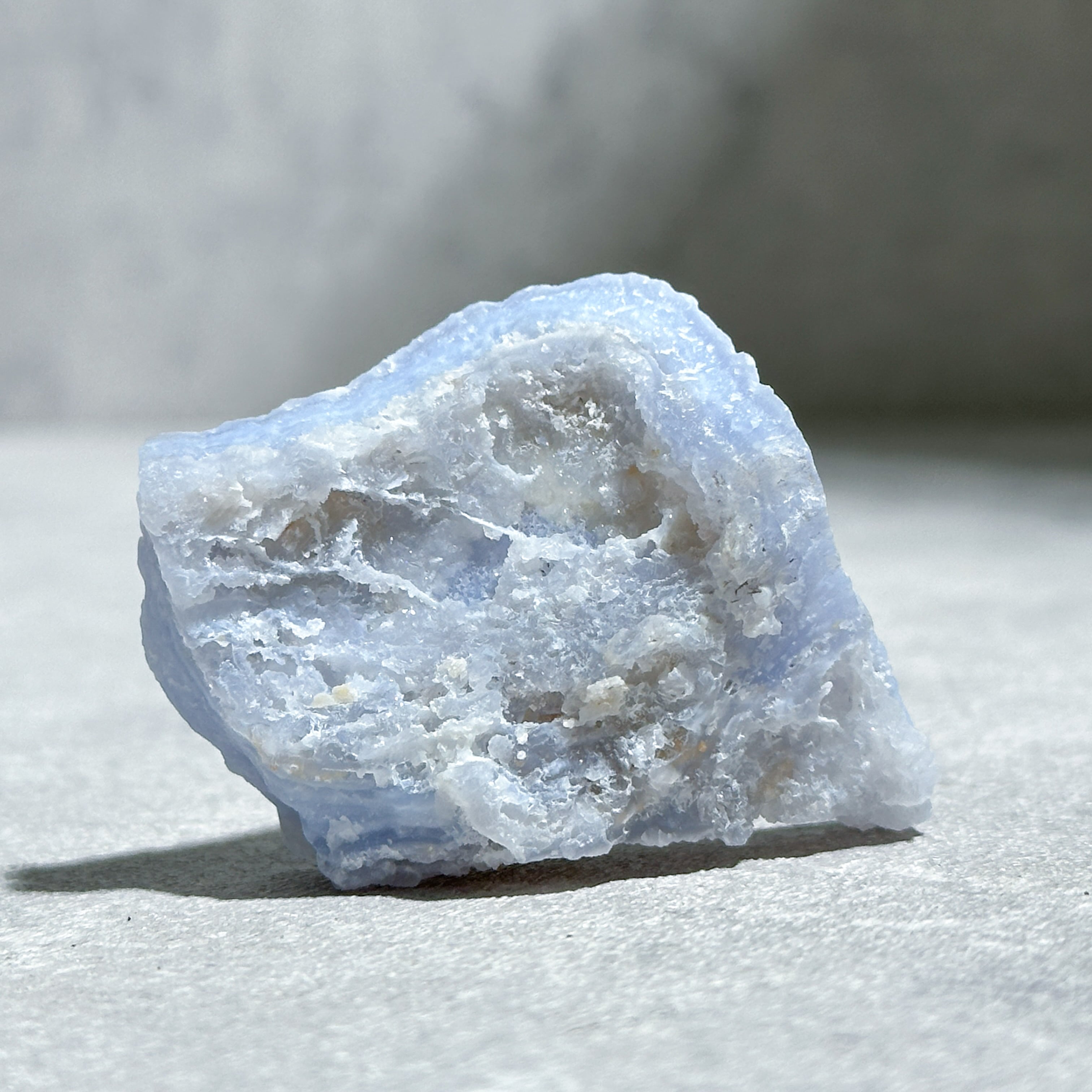 ブルーカルセドニー モルデナイト 共生鉱物標本 原石鉱石 天然石