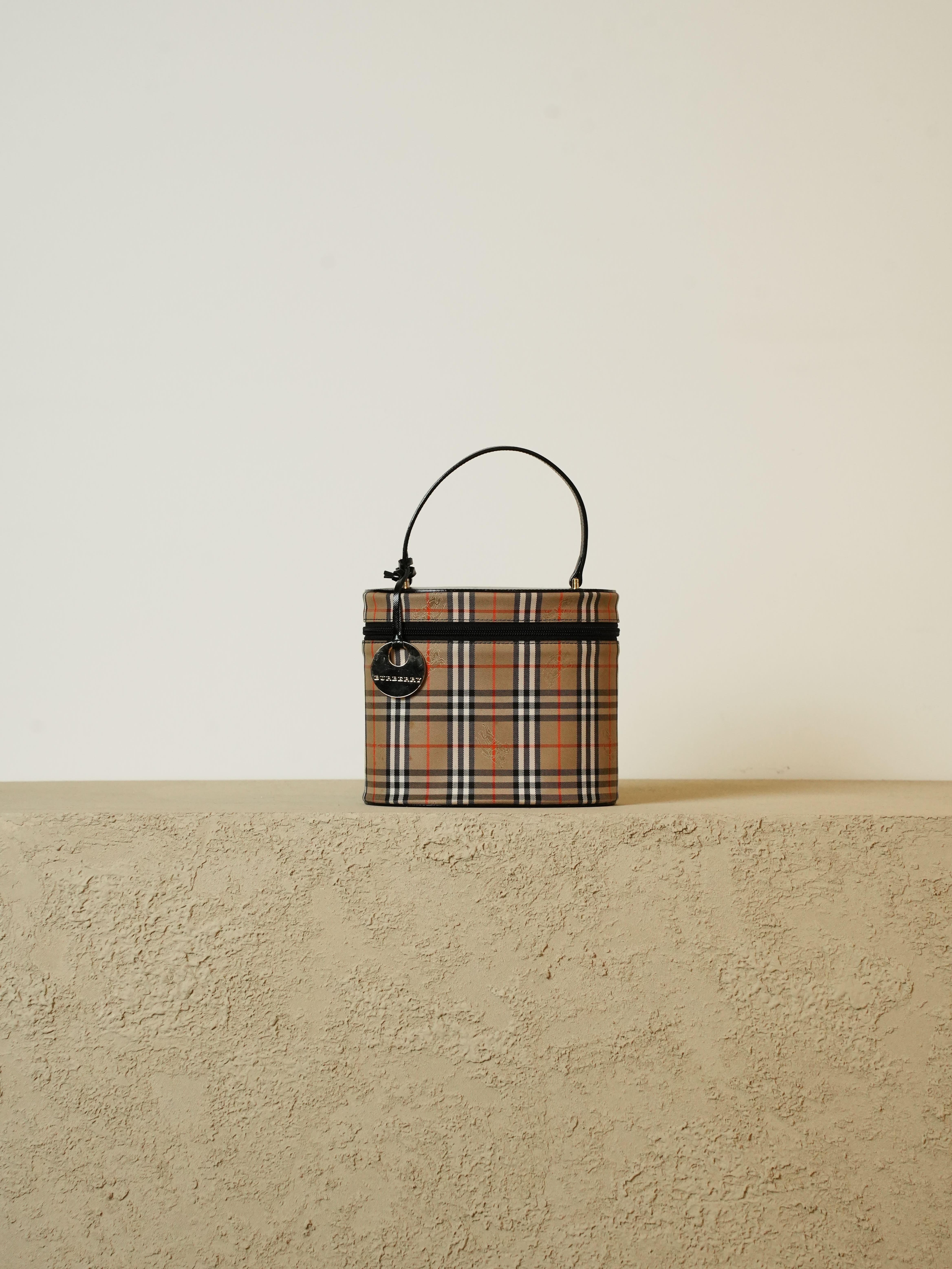 BURBERRY | Raum Vintage