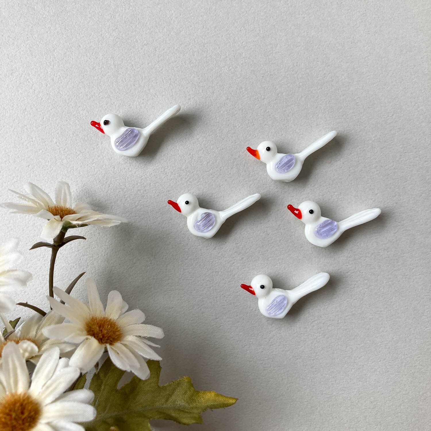 《オンライン限定》オナガドリのガラスビーズ