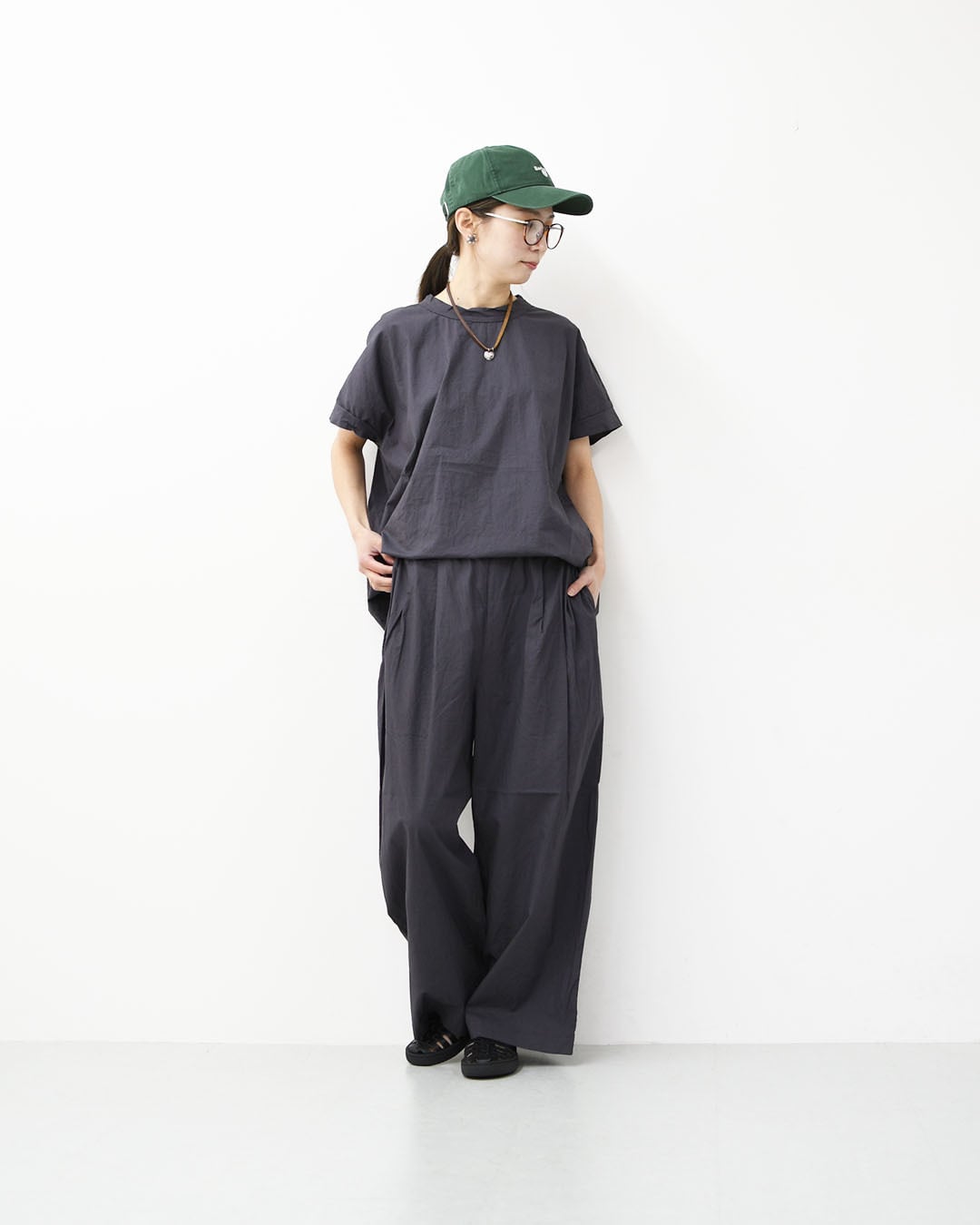 prit [プリット] コットンリネンワッシャー中白染めタックワイドパンツ