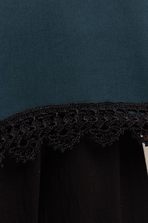 ウクライナ刺繍ヴィシヴァンカ　手刺繍　レディース・フリーサイズ