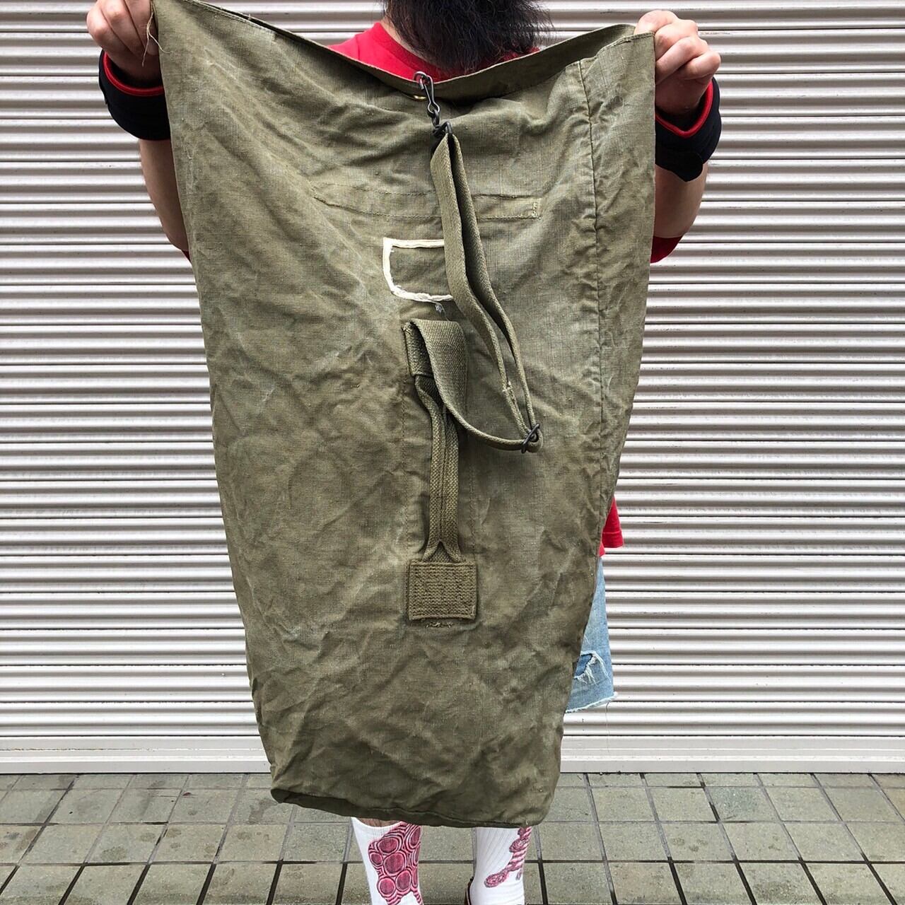 6c1cadc1e9eb09bead10bd75949bce 