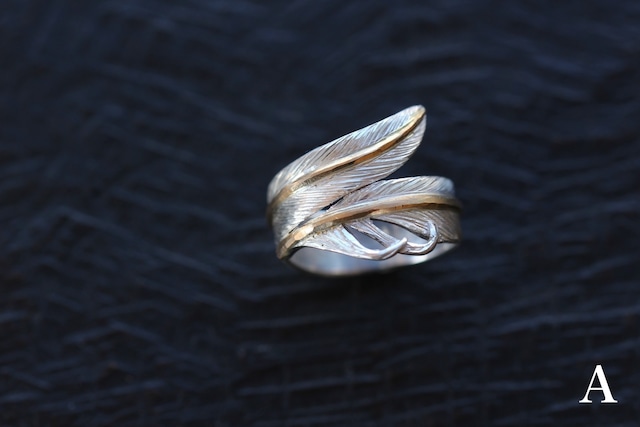 Gold Shaft Feather Ring