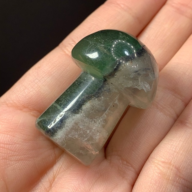 18.透明度有り✩キノコフローライト置物