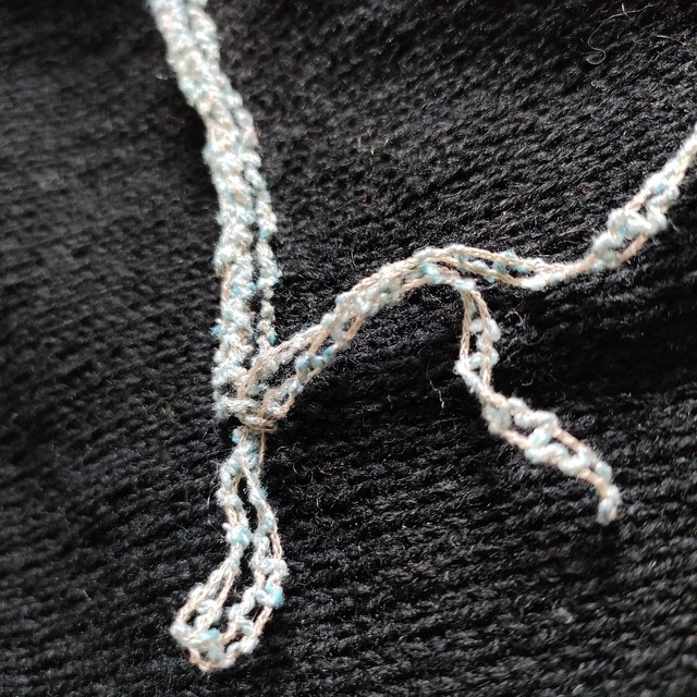 どっちでもベスト　ブラック＋カーキー