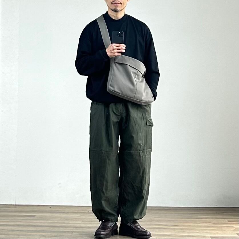 26SS STILL BY HAND スティルバイハンド カーゴパンツ BK 26SS》【STILL BY HAND】 NYLON SHOULDER BAG スティルバイハンド