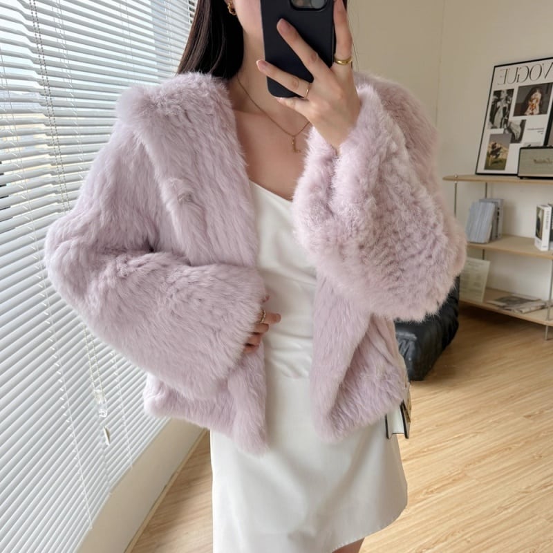 threetimes bunny fur coat オフホワイト　22 threetimes bunny fur coat オフホワイト 22 THREETIMES on Instagram