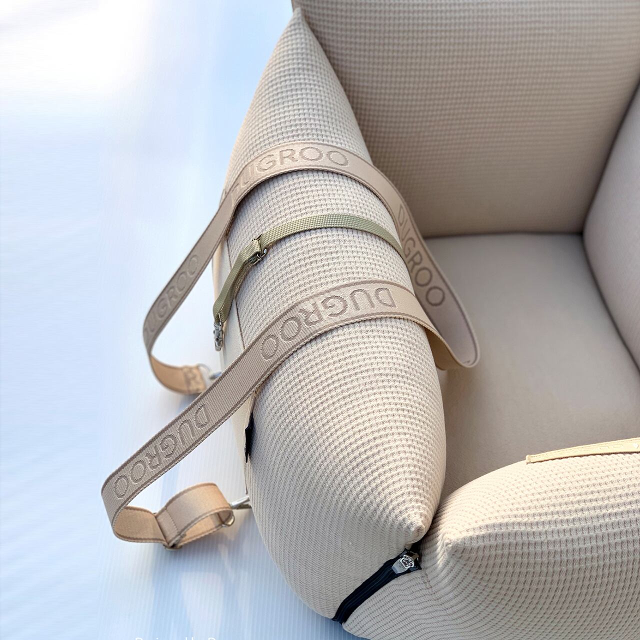 All-Round M Driving Kit【Beige】with shade / Dugroo / Dog Car Seat