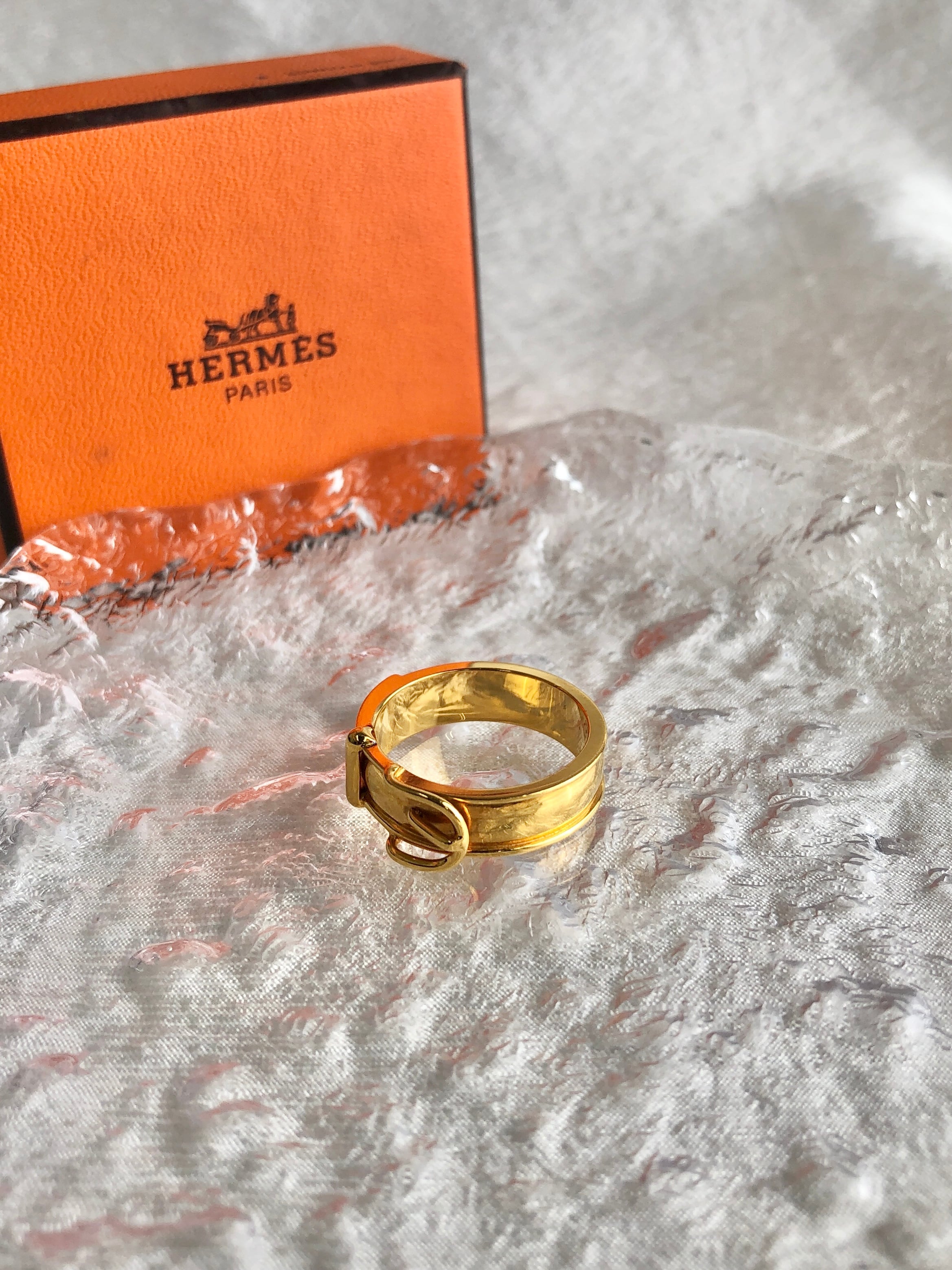 HERMES エルメス スカーフリング 20号 ゴールド ベルトモチーフ vintage ヴィンテージ オールド h72vaw