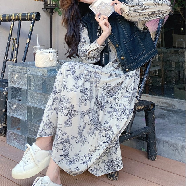 デニムベスト＆花柄Aラインワンピースのセットアップ W00834