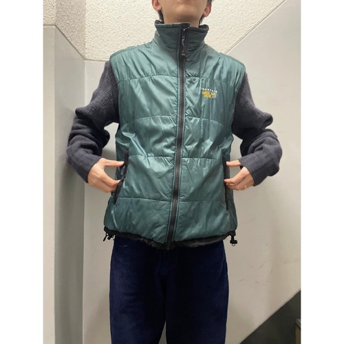 90's MOUNTAIN HARDWEAR 中綿ベスト