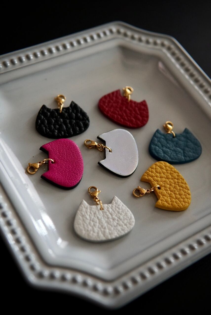 ネコチャーム（PINK）