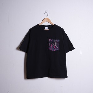 Pocket T-Shirt "Black Rose"