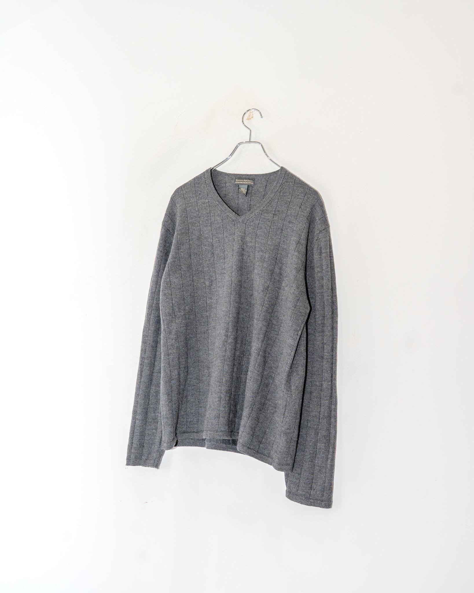BANANA REPUBLIC WOOL SWEATER