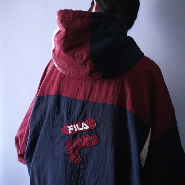 "FILA" XXL over silhouette 3-tone switching design anorak parka