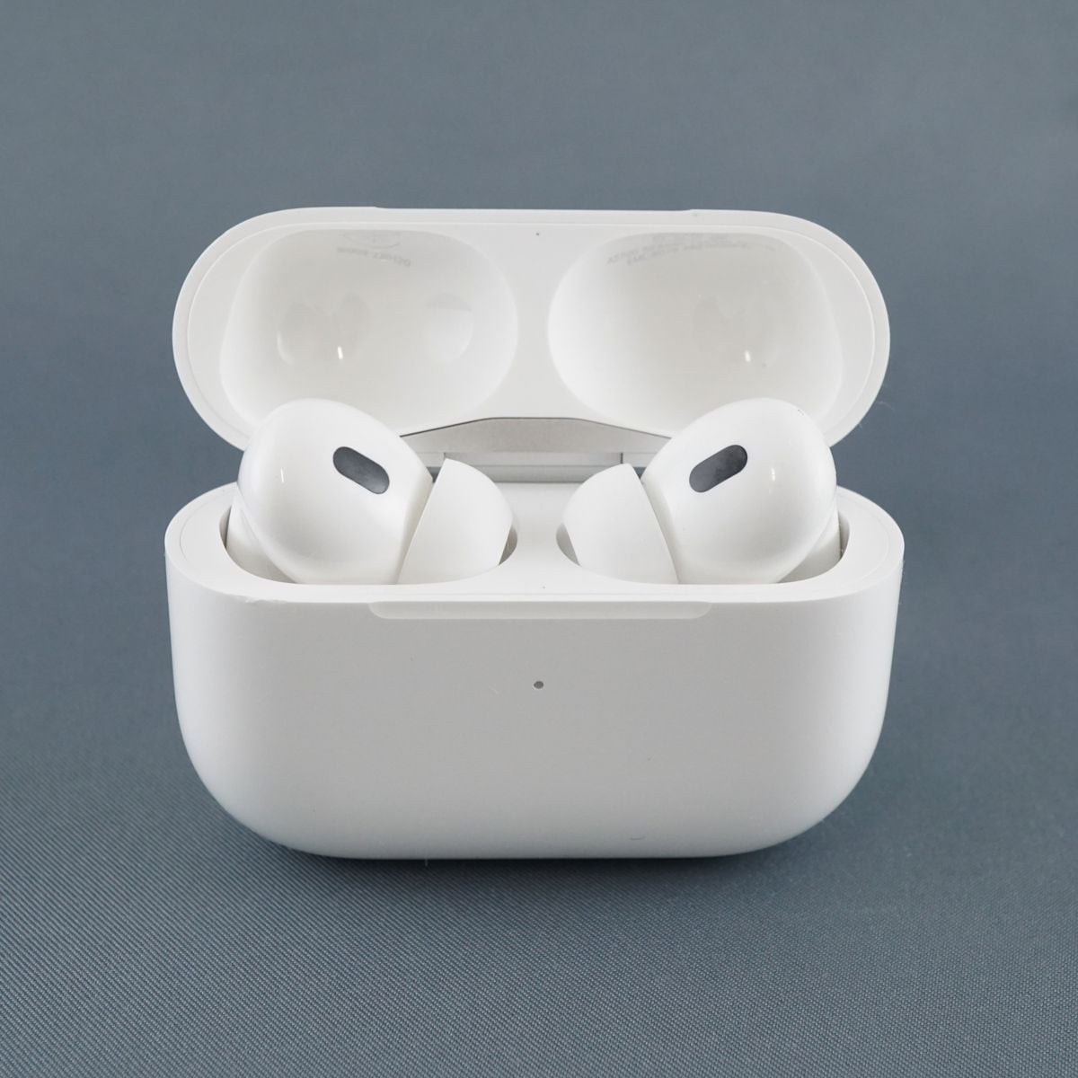 Apple AirPods Pro 2 USED美品 エアーポッズ プロ ワイヤレスイヤホン