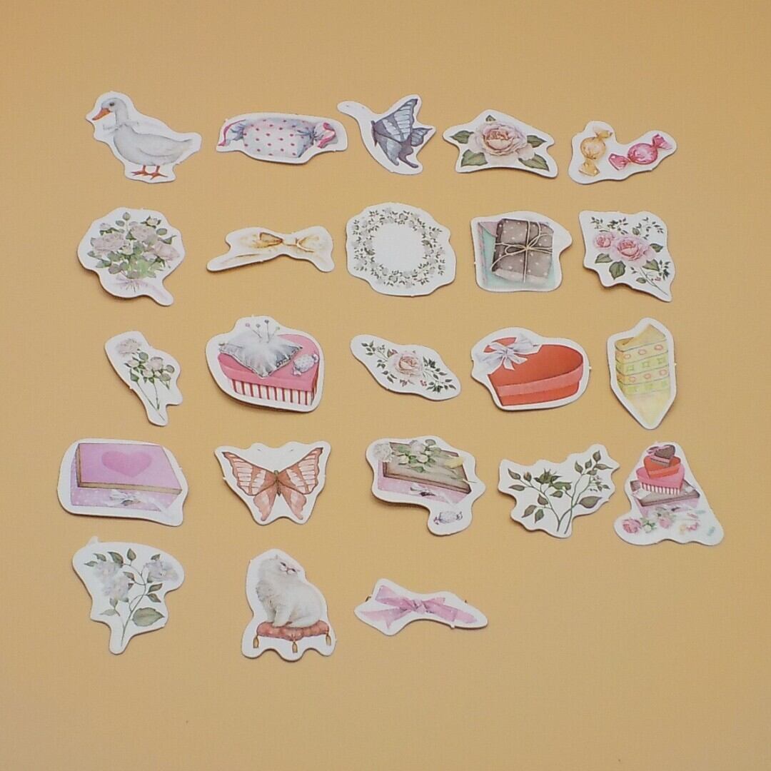 入荷!!タロットカード☆ピンナップガールズ 入荷!!タロットカード☆ピンナップガールズ