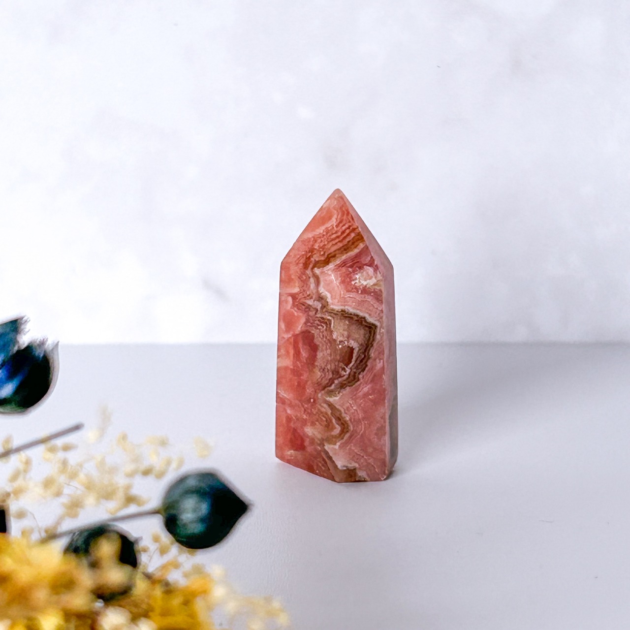 インカローズ(ロードクロサイト) タワー * Rhodochrosite * 天然石
