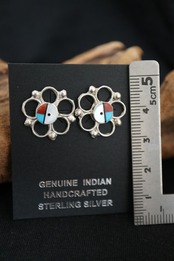 ズニ族 インレイフラワーピアス