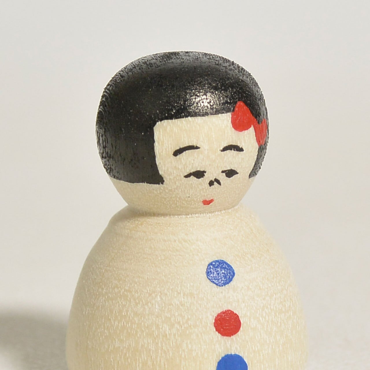 ペンキこけし 約1寸 約3cm 鈴木敬 工人（作並系）#0372 | コケシア