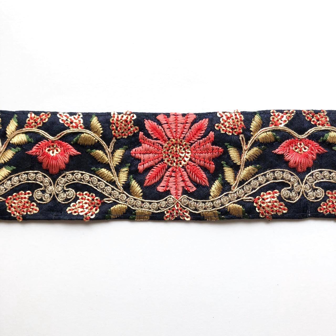 インド刺繍リボン 1m【リボンNO.921】 刺繍リボン ハギレ カット売り