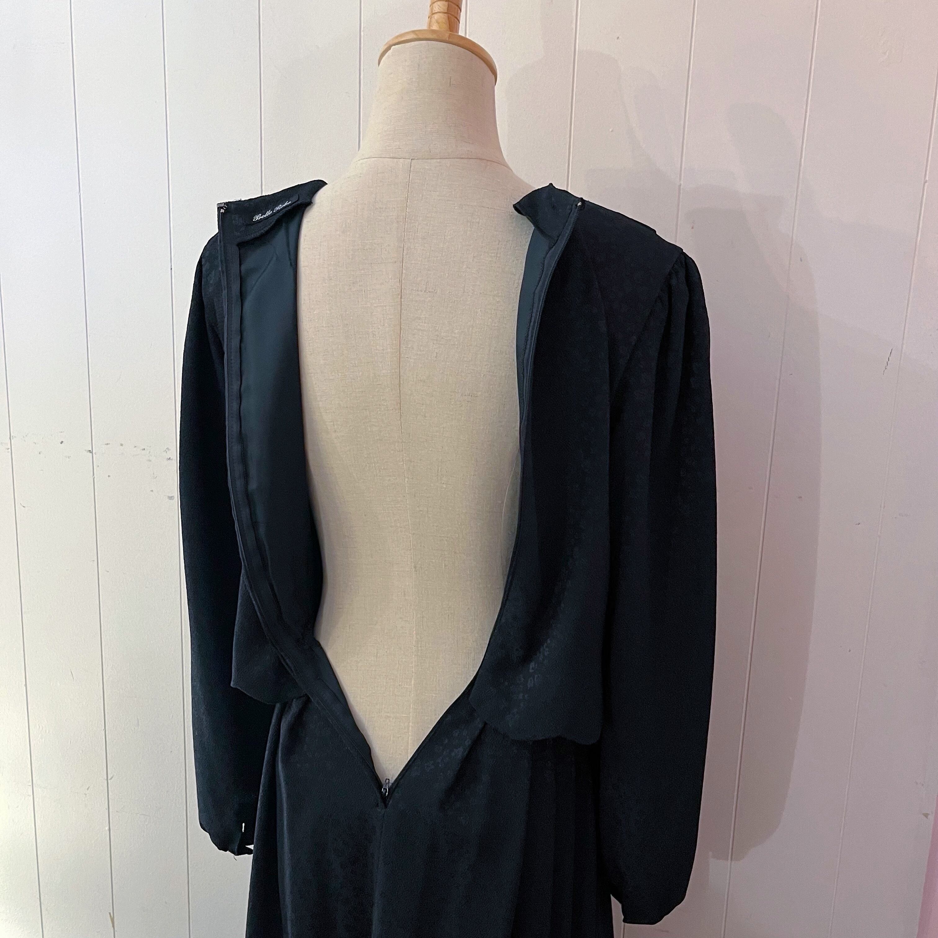 black mini flower separate one-piece