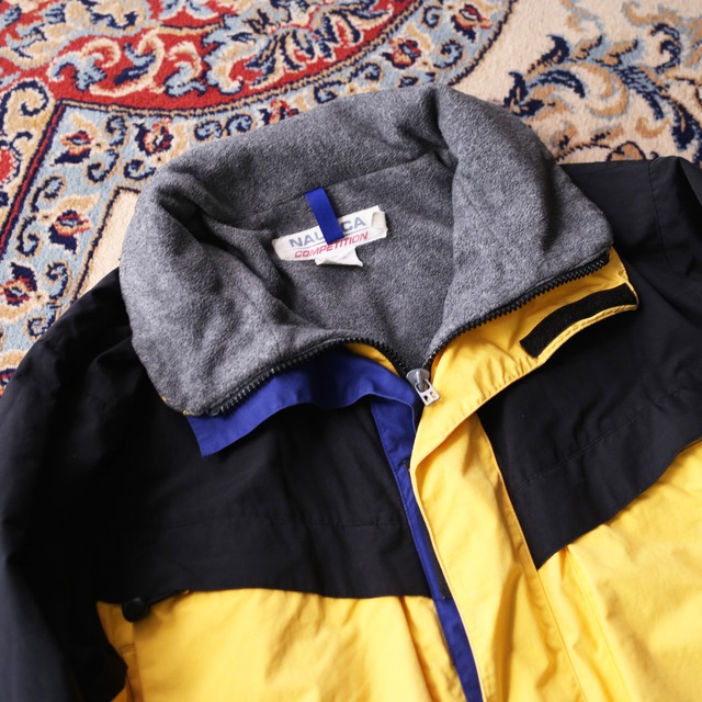 switching color high-neck mountain parka 