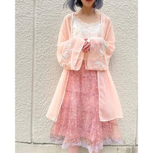 pink lace skirt