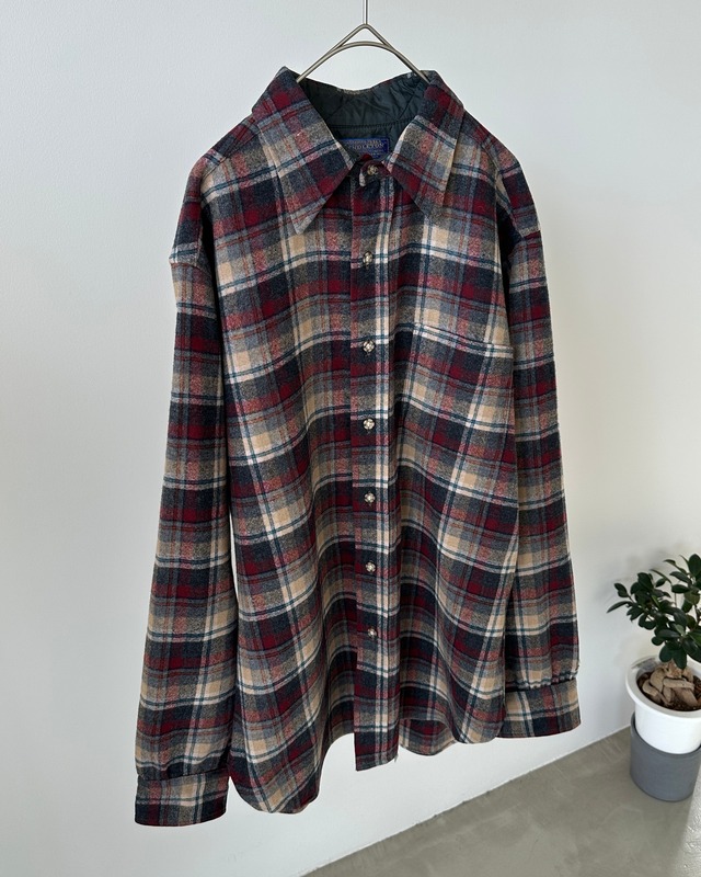 -Pendleton- Vintage 70s M Wool Check Shirt made in USA