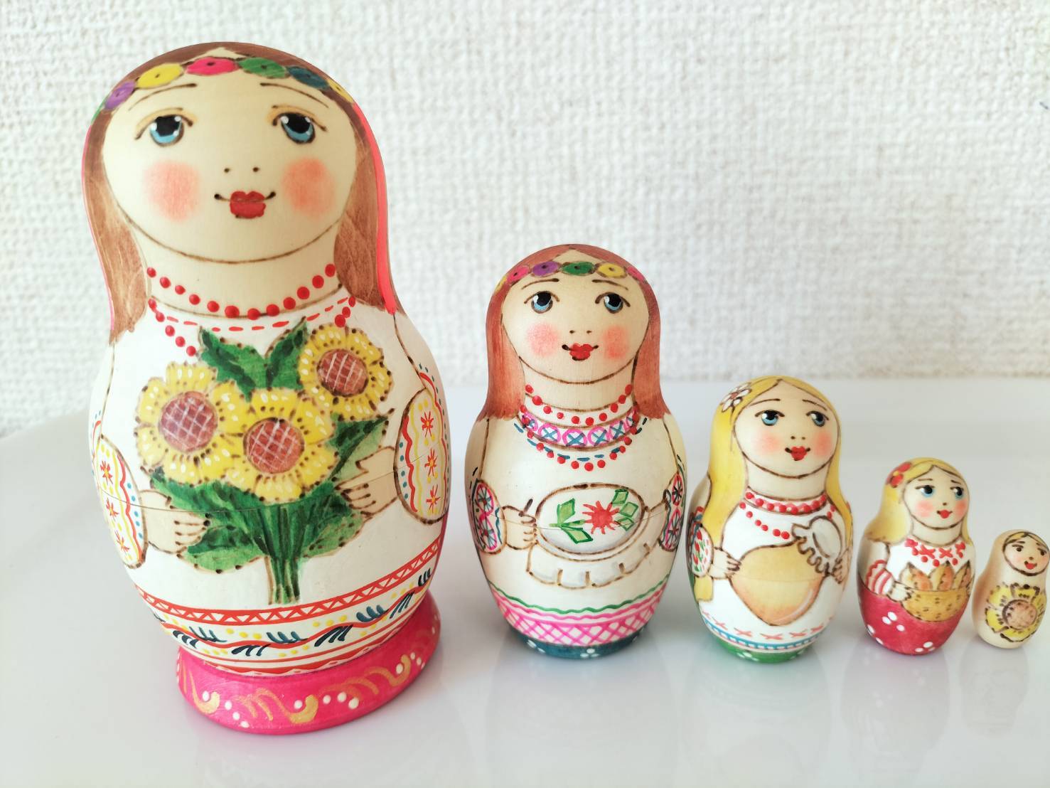 ロシア雑貨☆天使マトリョーシカ♪(5P)オーケストラ リダ工房 ロシア雑貨☆天使マトリョーシカ♪(5P)オーケストラ リダ工房