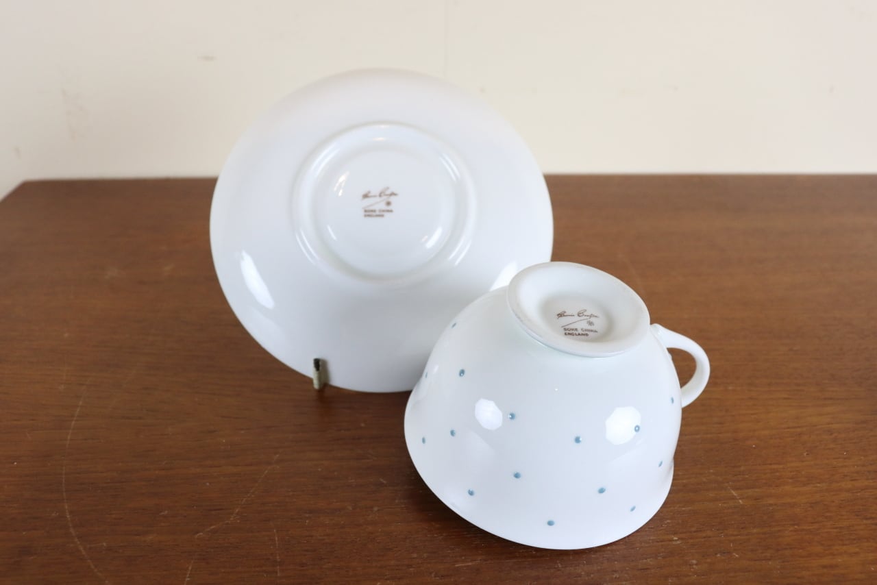 スージークーパー レイズドスポット カップ＆ソーサー ティーカップ
