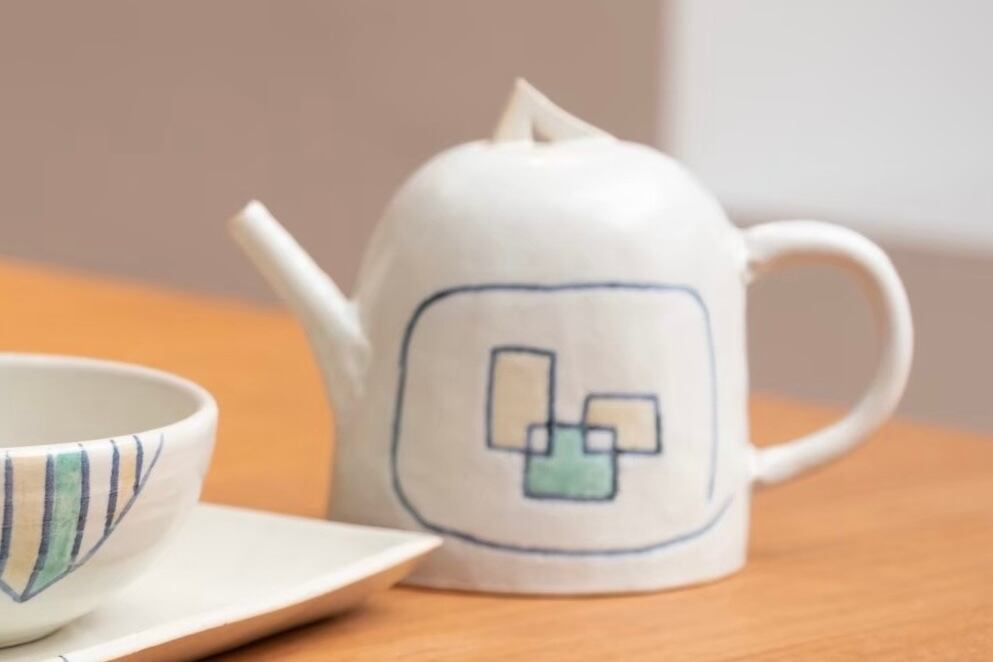 注器 色絵注器 作家 加藤正也 アイボリー 瀬戸焼 インテリア | 雑貨風