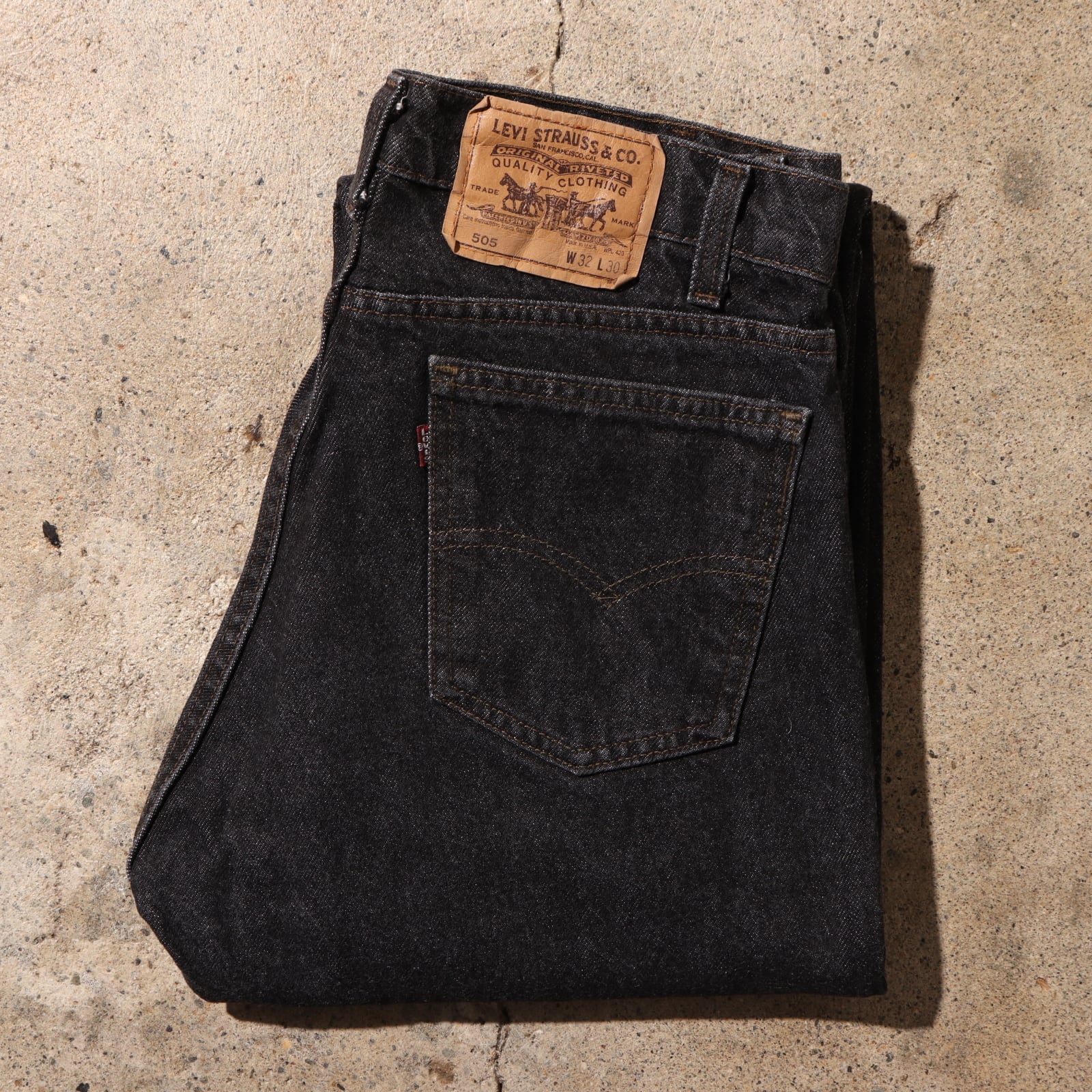 極美品 32×30 先染め 米国製 Levi