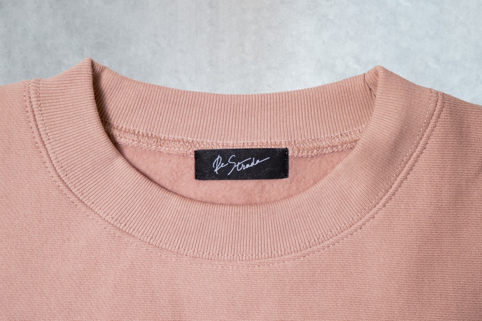 ロゴ刺繍裏起毛スウェットシャツ（スモーキーピンク） | Re Strada