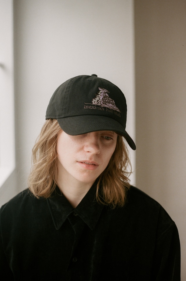 SOUVENIER CAP BLACK