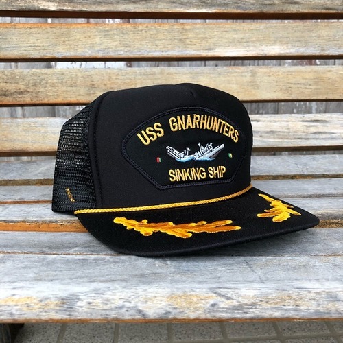 GNARHUNTERS #Sinking Ship trucker hat