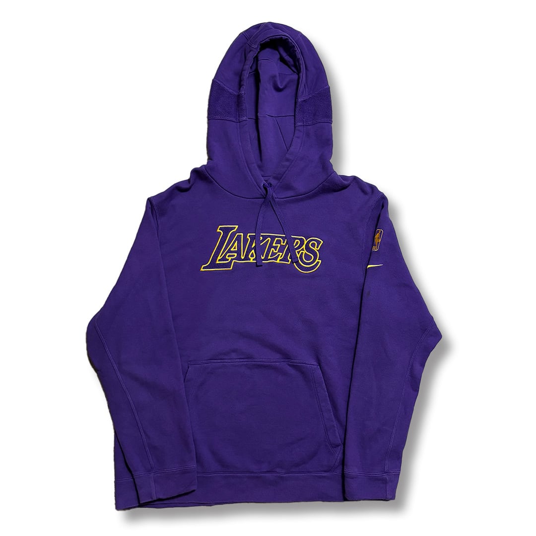 Los Angeles Lakers Embroideried Pullover Hoodie. NIKE