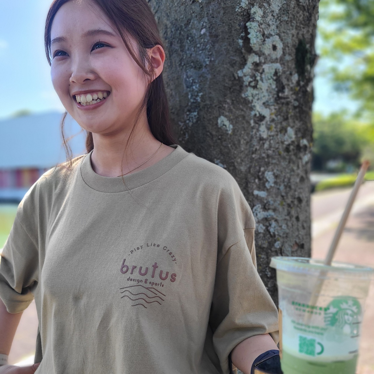 MOUNTAIN LOGO T-SHIRT / サンドカーキ