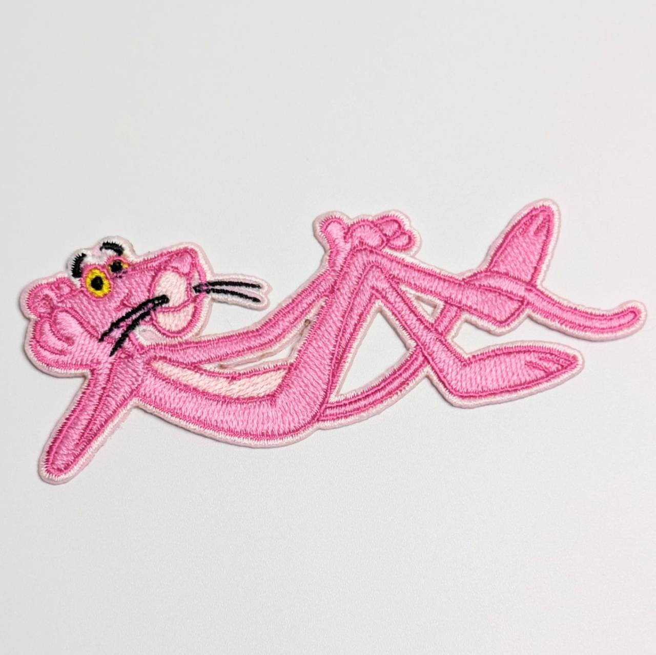 送料無料！ ★刺繍アイロンワッペン★【 The Pink Panther （ピンクパンサー）】 〚アメリカン雑貨 アメトイ〛